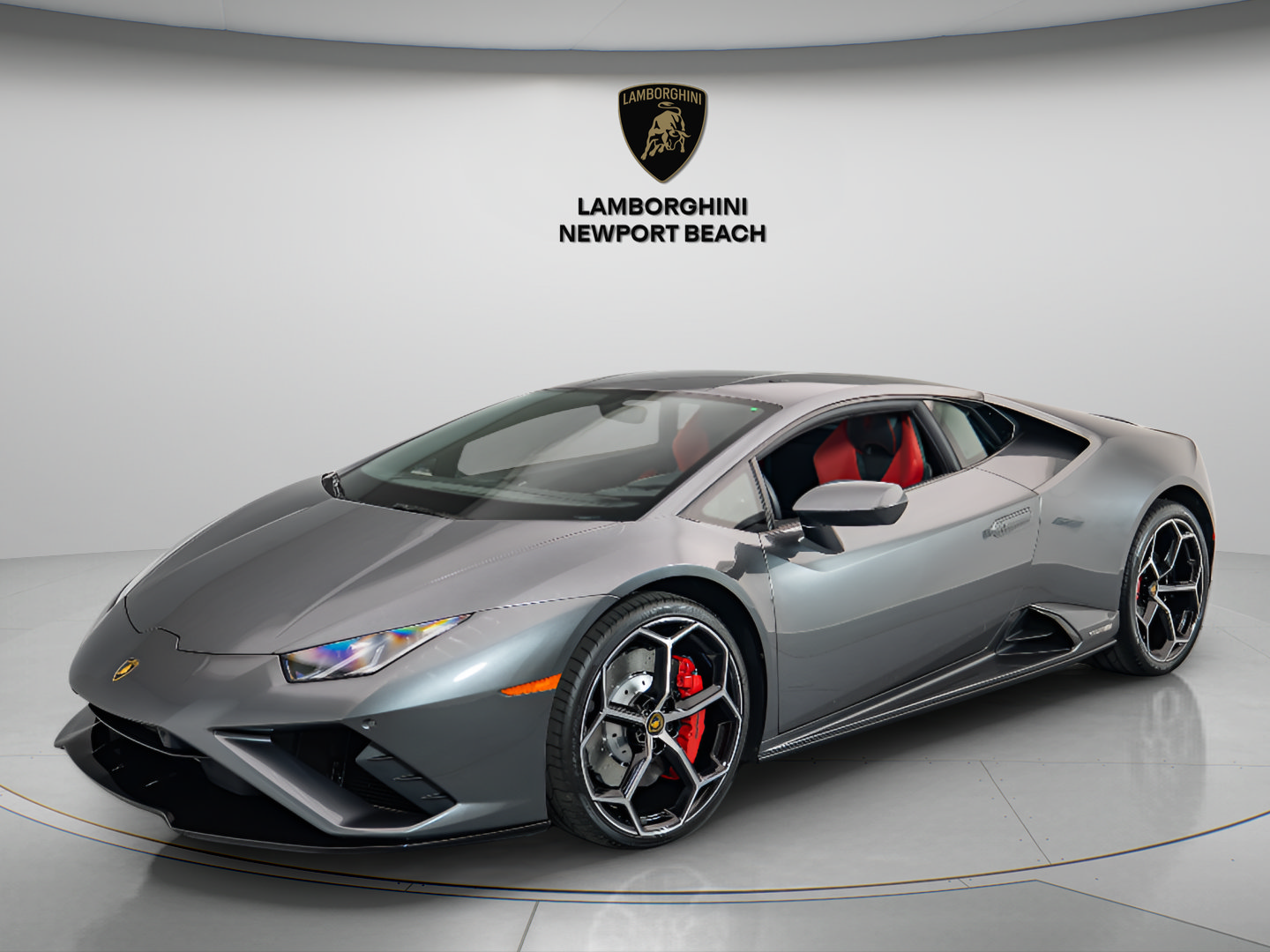 Used 2021 Lamborghini Huracan EVO RWD image 3