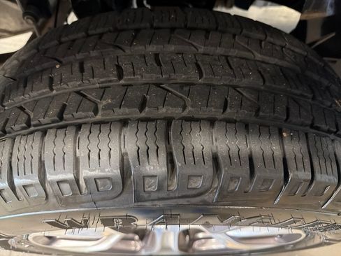Used 2019 RAM 1500 Laramie AWD/4WD image 20
