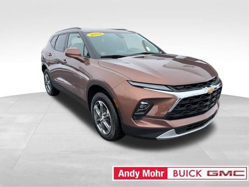 Used 2024 Chevrolet Blazer LT w/ Convenience Package image 3