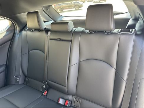 New 2026 Lexus UX 300h AWD image 18