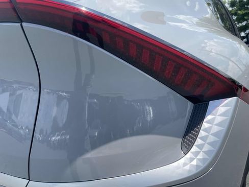 New 2026 Kia EV6 Light RWD image 11