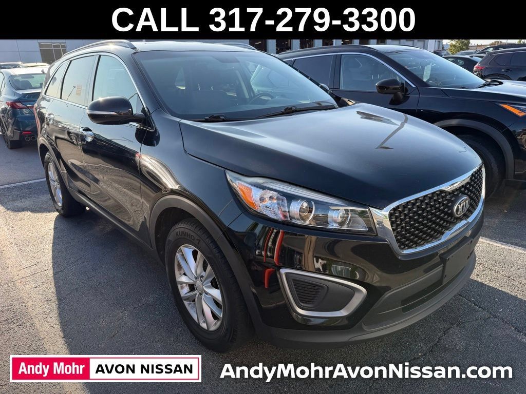 Used 2017 Kia Sorento FWD w/ LX Convenience Package image 1