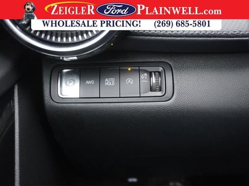 Used 2025 Chevrolet Equinox LT image 20