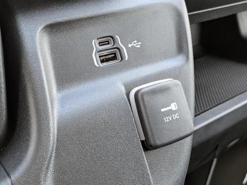 New 2026 RAM ProMaster 2500 w/ Convenience Group FWD image 20