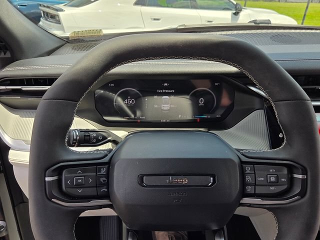 Used 2026 Jeep Cherokee Limited AWD/4WD image 28