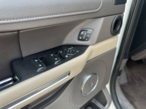 Used 2021 Ford Expedition XLT AWD/4WD image 26
