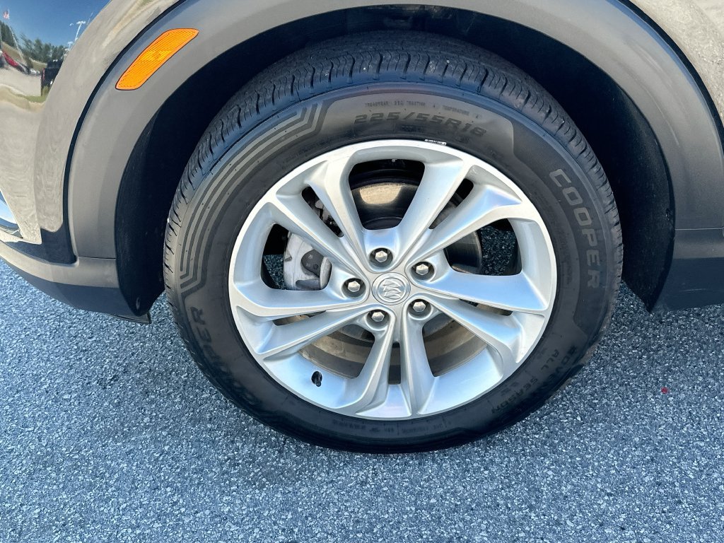 Used 2023 Buick Encore GX Preferred FWD image 24