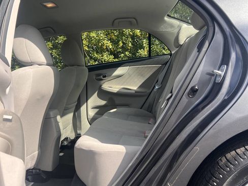 Used 2013 Toyota Corolla LE Special Edition image 15