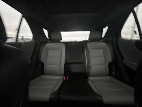 Used 2021 Chevrolet Equinox Premier image 13
