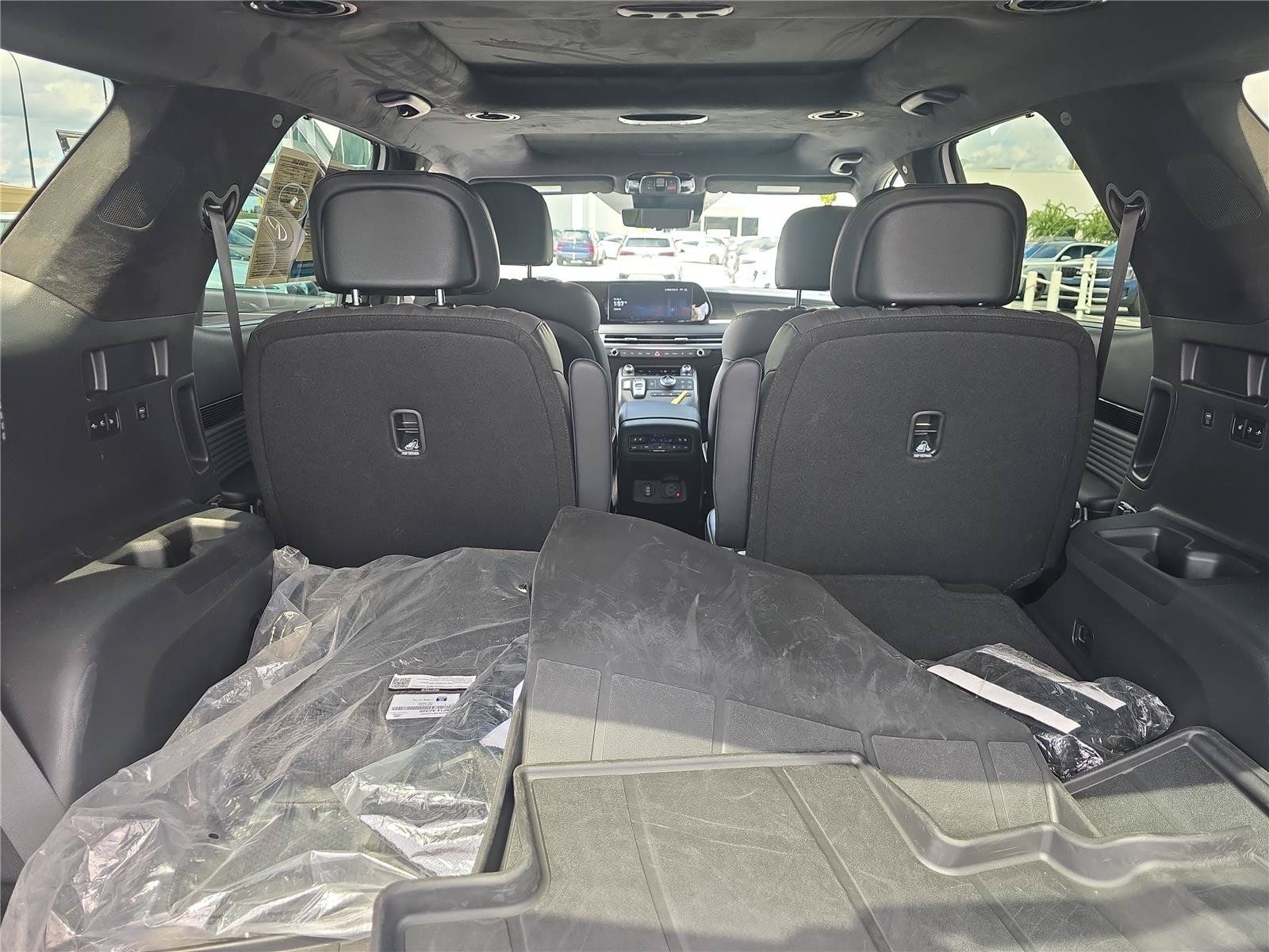 Used 2025 Hyundai Palisade Calligraphy AWD/4WD image 8
