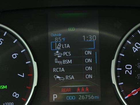 Used 2019 Toyota RAV4 XLE FWD image 28