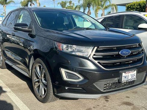 Used 2015 Ford Edge Sport w/ Equipment Group 401A FWD image 2