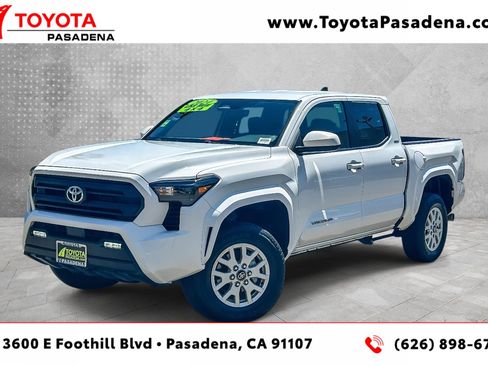 Used 2024 Toyota Tacoma SR5 AWD/4WD image 1