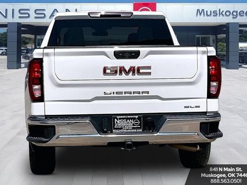 Used 2024 GMC Sierra 1500 SLE RWD image 6