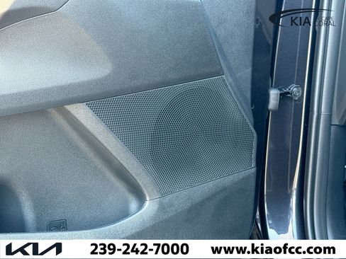 New 2026 Kia Sorento S image 23