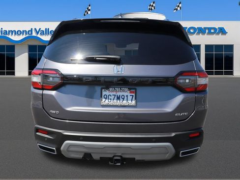 Used 2023 Honda Pilot Elite image 5