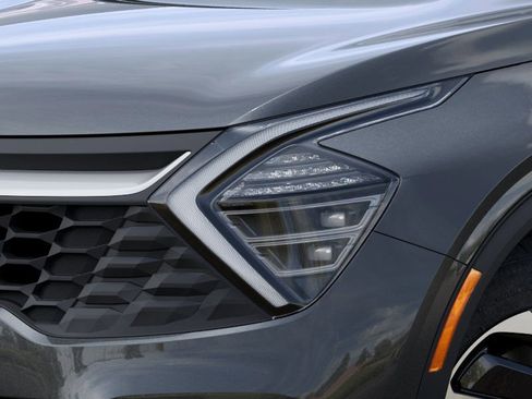 New 2025 Kia Sportage LX image 10