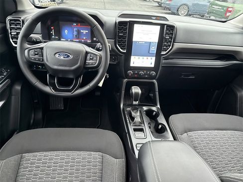 Used 2025 Ford Ranger XLT w/ Advanced Towing Package image 21