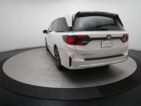Certified 2026 Honda Odyssey Elite image 35