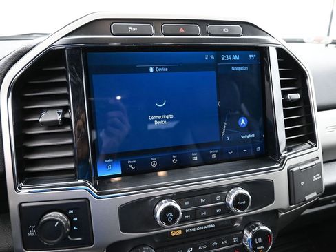 Used 2022 Ford F350 Lariat w/ Chrome Package image 12