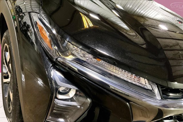 Used 2025 Chevrolet Trax RS FWD image 4
