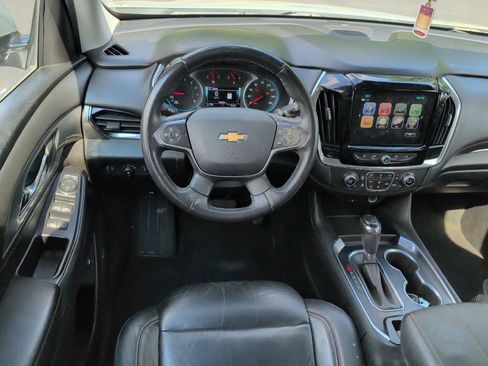 Used 2018 Chevrolet Traverse LT FWD image 29