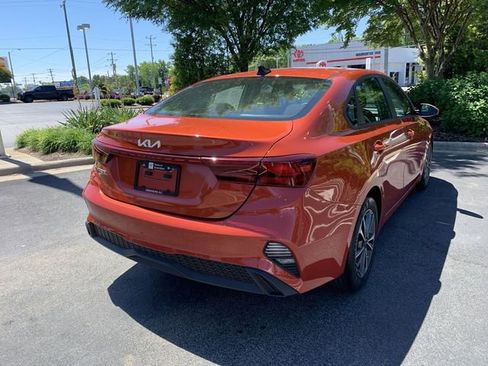 Used 2024 Kia Forte LXS FWD image 8