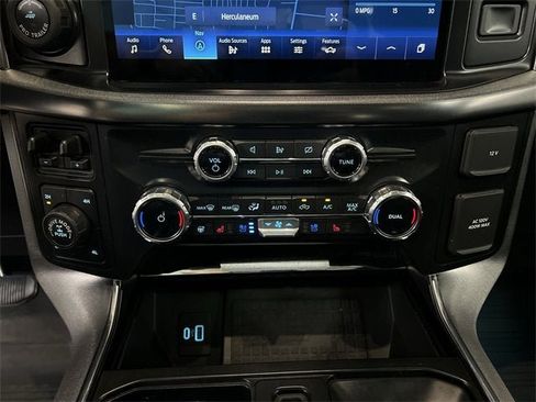 Used 2022 Ford F150 Platinum w/ Equipment Group 701A High image 18