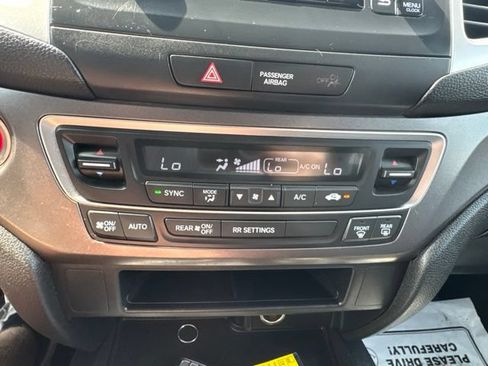 Used 2018 Honda Ridgeline Sport image 18