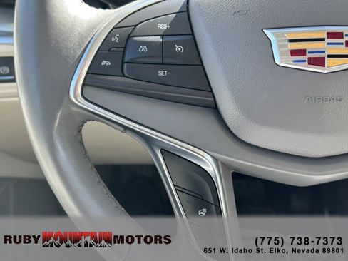 Used 2018 Cadillac XT5 Luxury image 14