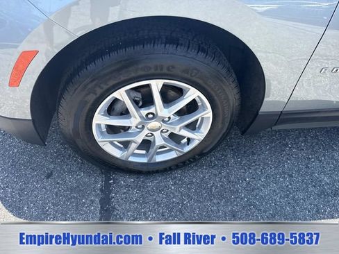 Used 2024 Chevrolet Equinox LT w/ Driver Convenience Package AWD/4WD image 13