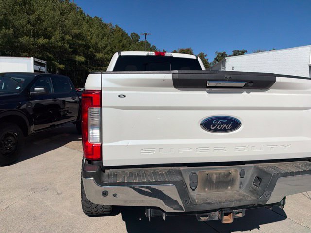 Used 2019 Ford F250 Lariat w/ FX4 Off-Road Package AWD/4WD image 25