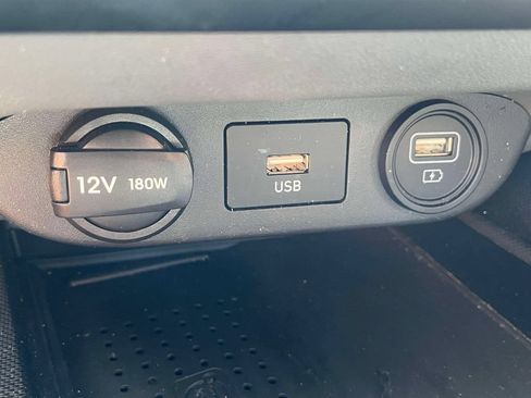 Used 2023 Hyundai Elantra SEL w/ Convenience Package FWD image 31
