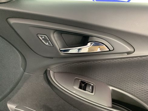 Used 2022 Chevrolet Malibu LS w/ Driver Confidence Package II FWD image 38