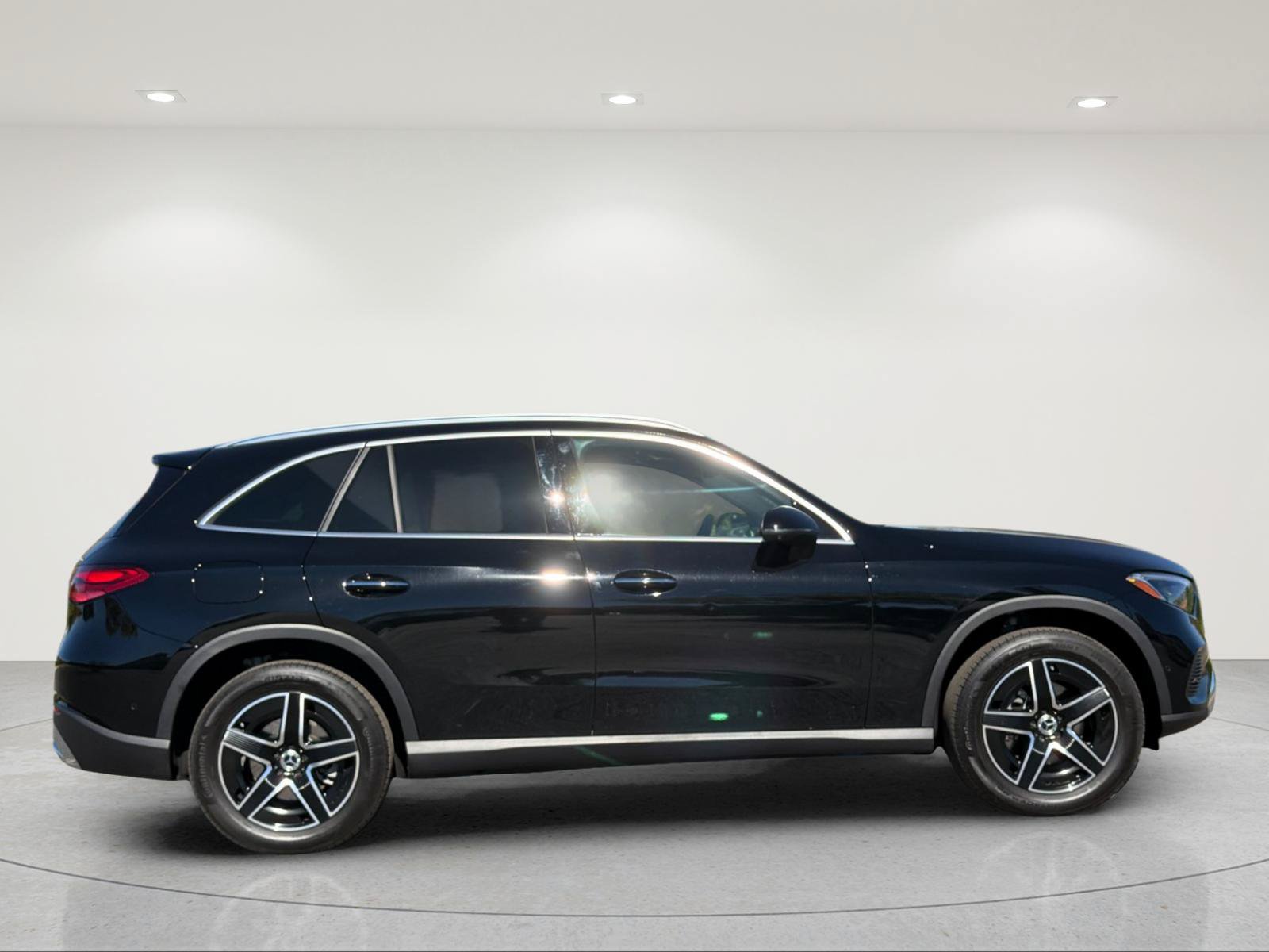 Certified 2026 Mercedes-Benz GLC 300 4MATIC image 6
