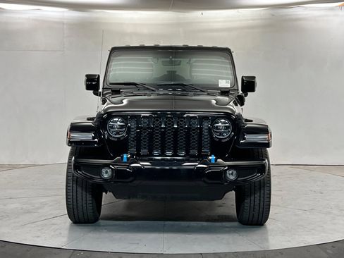 Used 2021 Jeep Wrangler Unlimited Sahara image 11