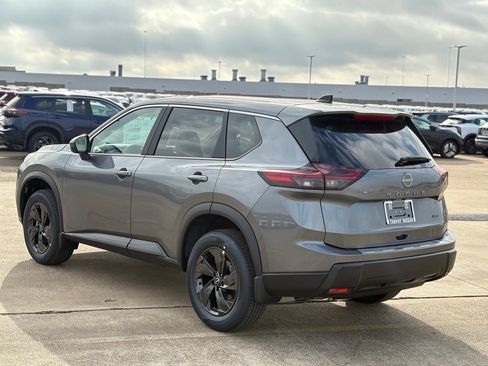 New 2026 Nissan Rogue SV image 7
