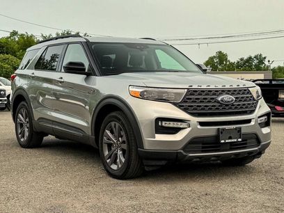 Used 2022 Ford Explorer XLT w/ Equipment Group 202A