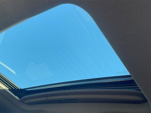 New 2026 GMC Canyon AT4 w/ Technology Plus Package image 10