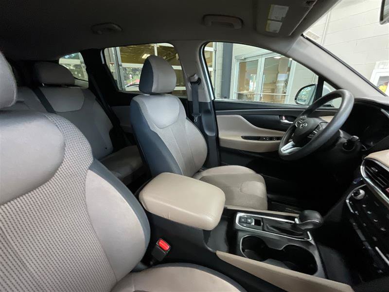 Used 2020 Hyundai Santa Fe SEL FWD image 32