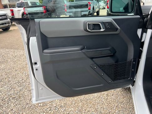 Used 2024 Ford Bronco Big Bend image 10