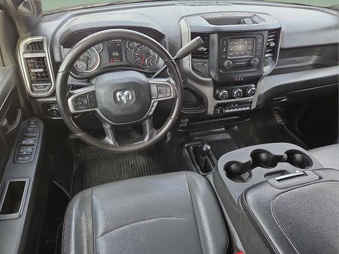 Used 2024 RAM 3500 Tradesman w/ Chrome Appearance Group AWD/4WD image 10