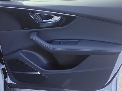 New 2026 Audi Q8 Premium Plus image 23