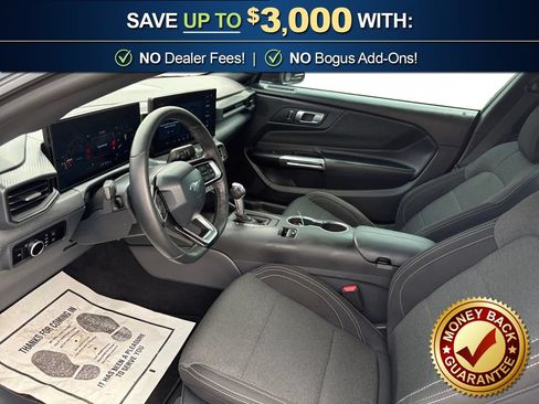 Used 2025 Ford Mustang Coupe RWD image 14