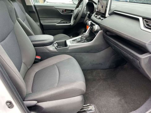 Used 2024 Toyota RAV4 LE image 12