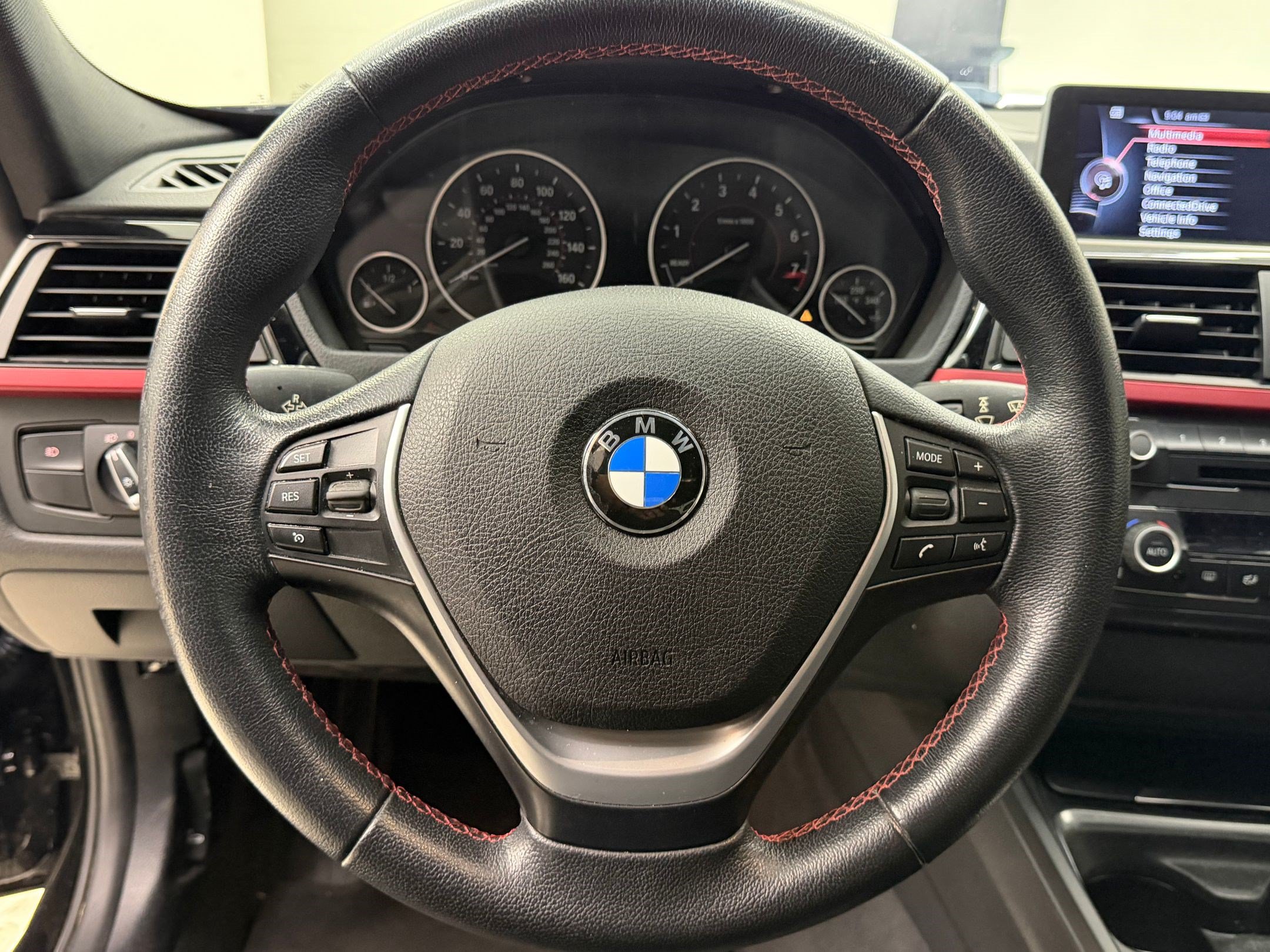 Used 2014 BMW 328i Sedan RWD image 11
