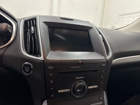 Used 2016 Ford Edge Sport w/ Technology Package image 43