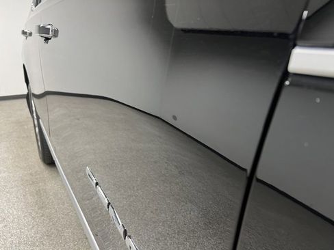 Used 2023 GMC Yukon Denali image 11