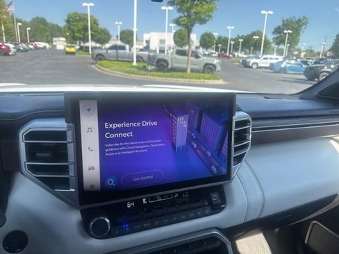 Used 2025 Toyota Sequoia Capstone image 10