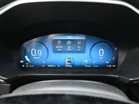 Used 2024 Ford Escape Platinum image 25